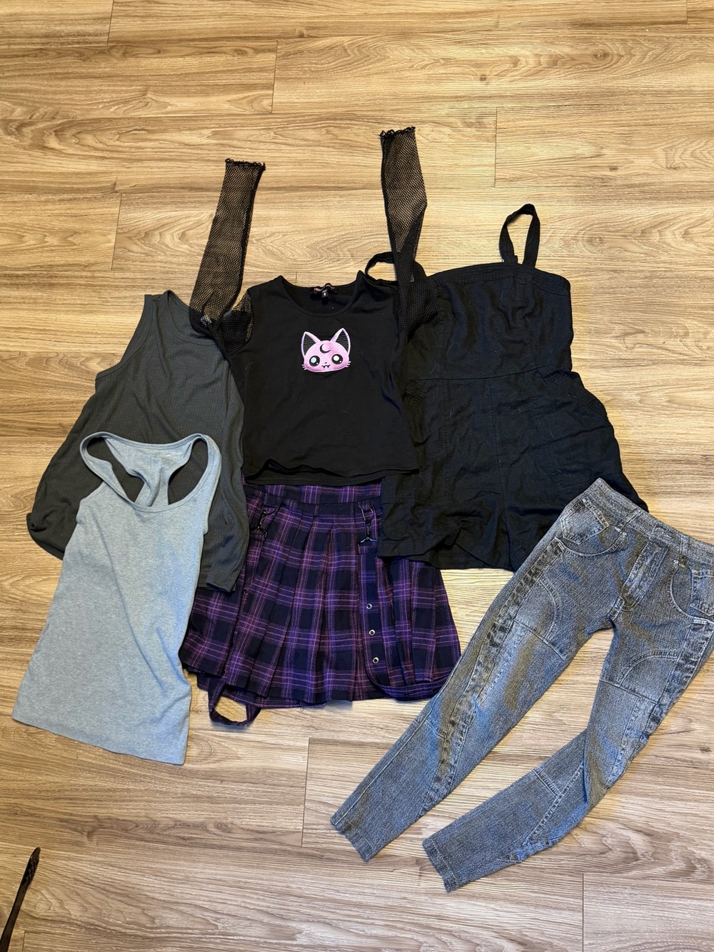 Bundle lot set of 5 purple black goth Y2K Hot Topic Ringer Baby T-Shirt XS - Picture 2 of 6